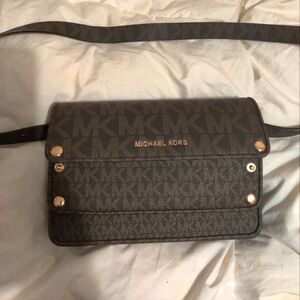 Michael kors purse